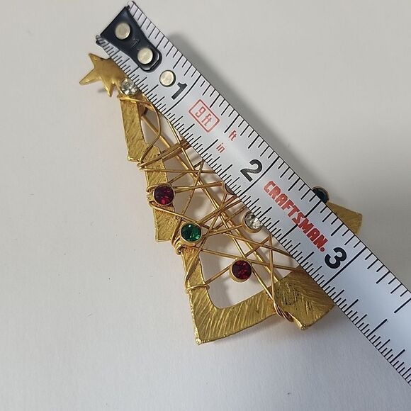 Large Open Christmas Tree w Thin Criss Cross Wire & Red Green & Clear Rhinestone - Picture 2 of 4